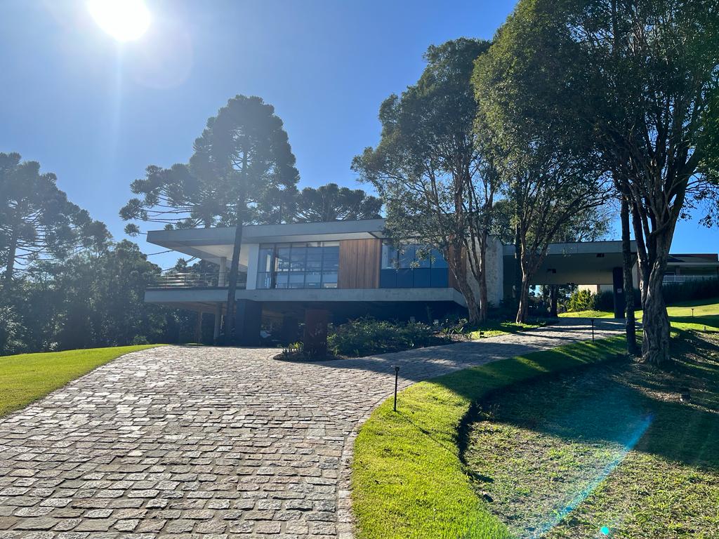 Casa Campo Alegre 1